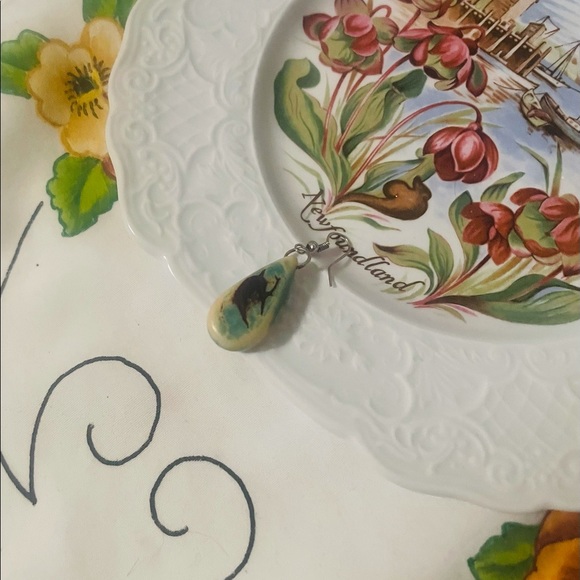 Really cool 😎 looking earrings - Picture 3 of 6